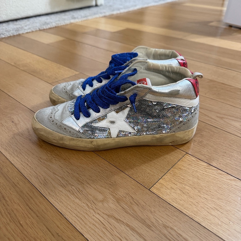 Golden Goose Silver Sequin Sneakers with Blue Laces - Picture 4 of 11